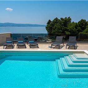 5 bedroom beachfront villa with heated pool near Omis, sleeps 9